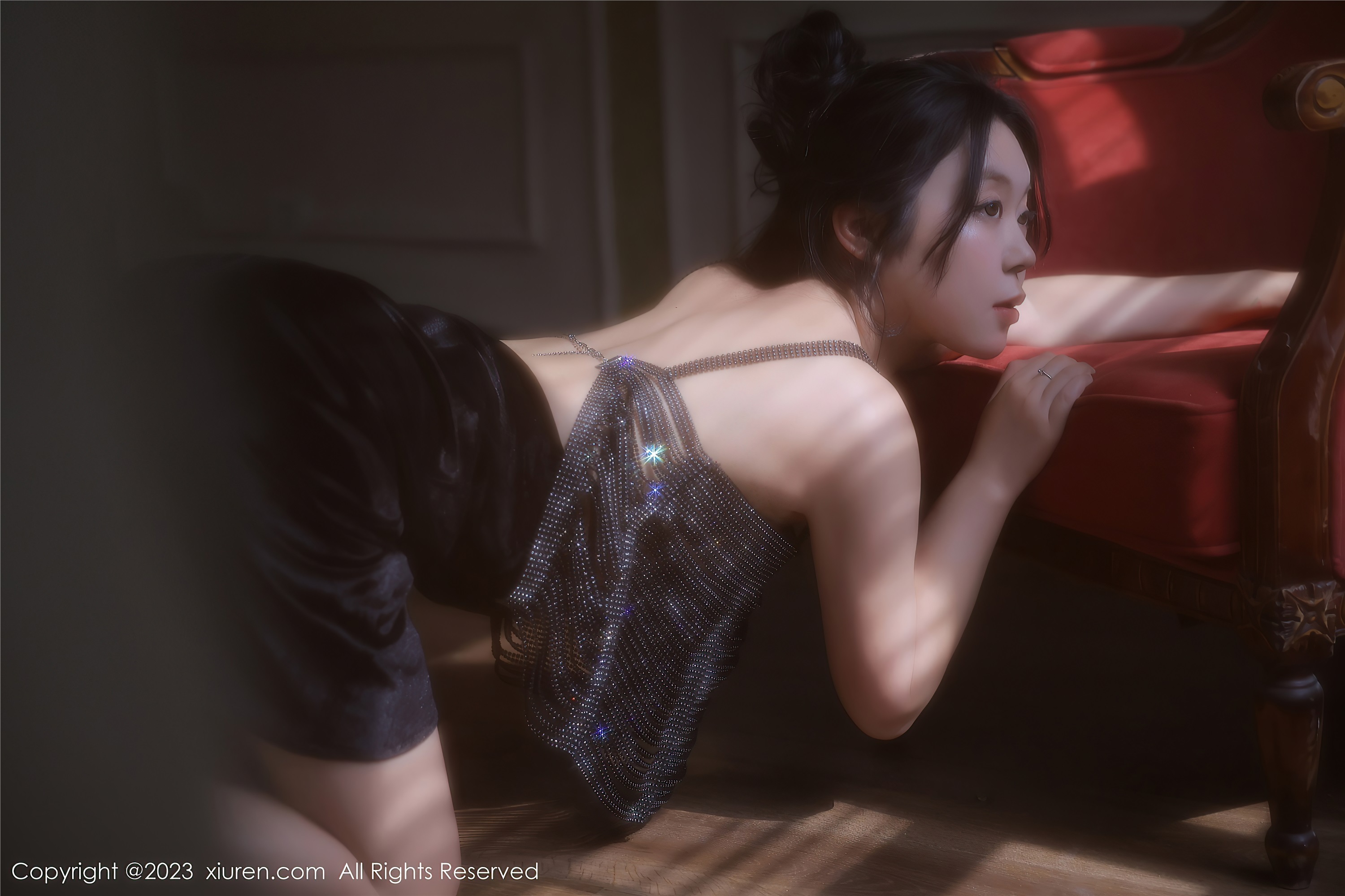 XiuRen秀人网  2023.04.20 NO.6601 露露luncy 万宁旅拍